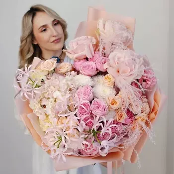 ЛИСТВА Букет Нежные объятия