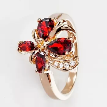 LJ Кольцо с гранатом "Весенний цветок"