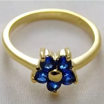 LJ Кольцо со шпинелью "Цветочек"