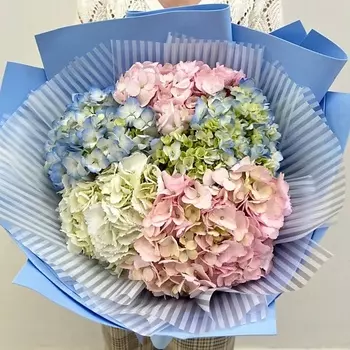 ЛЭТУАЛЬ FLOWERS Букет цветов из гортензии 5 шт