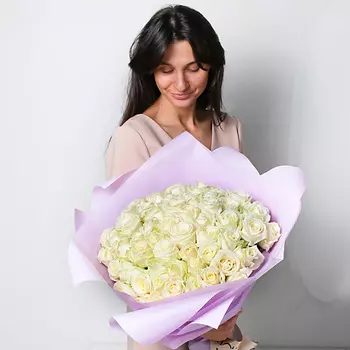ЛЭТУАЛЬ FLOWERS Букет из белоснежных роз 51 шт (40 см)
