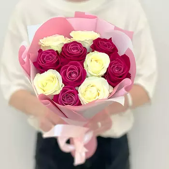 ЛЭТУАЛЬ FLOWERS Букет из белых и розовых роз Шангрила 11 шт