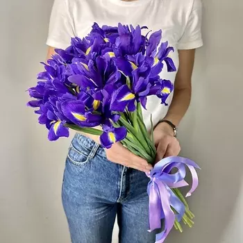 ЛЭТУАЛЬ FLOWERS Букет из ирисов 15 шт.