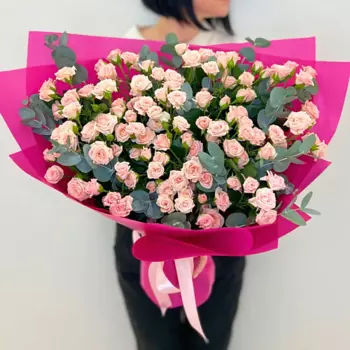 ЛЭТУАЛЬ FLOWERS Букет из кремовых кустовых роз 25 шт