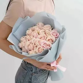 ЛЭТУАЛЬ FLOWERS Букет из нежных роз 21 шт. (40 см)