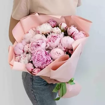ЛЭТУАЛЬ FLOWERS Букет из пионов 19 шт.