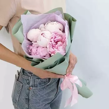 ЛЭТУАЛЬ FLOWERS Букет из пионов 5 шт.