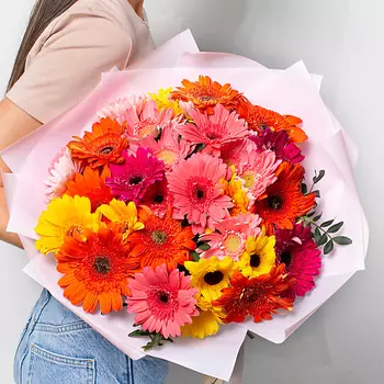 ЛЭТУАЛЬ FLOWERS Букет из разноцветных Гермини 55 шт.