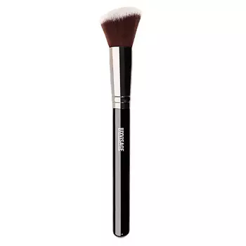 LUXVISAGE Кисть косметическая для контуринга лица № 12