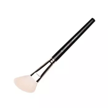 M.ART Кисть для лица № 20 отводная, коза белая