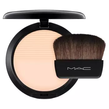 MAC Компактная крем-пудра для лица Studio Waterweight Powder Pressed