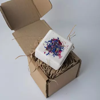 MACOY LUXURY BODY HOME Бомбочка для ванны Бурлящий Куб фиолетовый 220.0