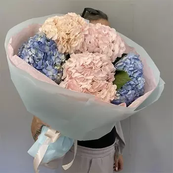 MADE KRIS Букет гортензий "Королевский бал"