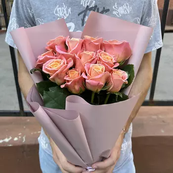 MADE KRIS Букет из 11 роз Мисс Пигги "Розовая пантера"