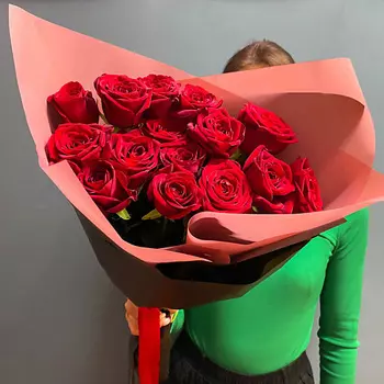 MADE KRIS Букет из 15 красных роз "Классический"