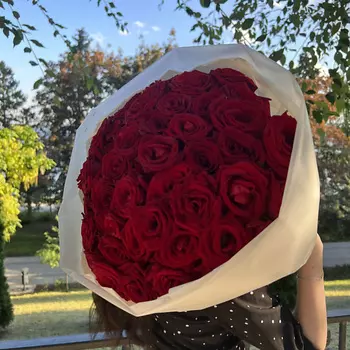 MADE KRIS Букет из 51-ой красной розы "Алая заря"