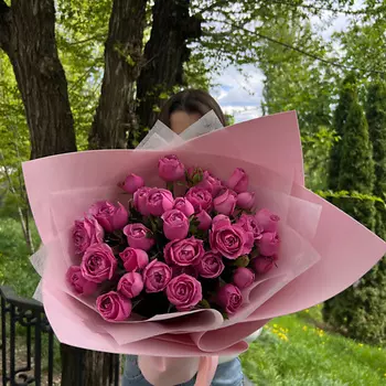 MADE KRIS Букет пионовидных роз "Мисти Баблс S"