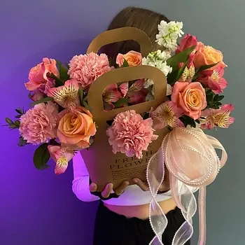 MADE KRIS Цветочная композиция "Вихрь чувств"