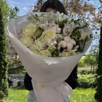 MADE KRIS Сборный букет "Цветочная поэзия"