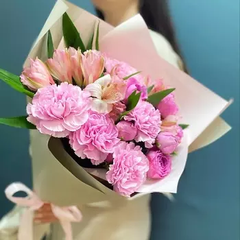 MADE KRIS Сборный букет "Карлот"