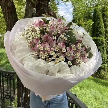 MADE KRIS Сборный букет "Вестник лета"