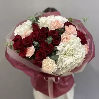 MADE KRIS Сборный букет "Яркий контраст"