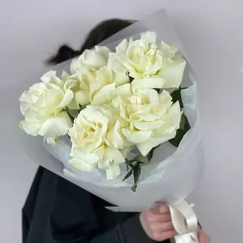 MARIMAY Монобукет из 5 белых французских роз