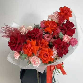 MARIMAY «В ритме алого» — цветочный коктейль из французских роз и эвкалипта