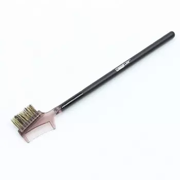 MASTER Кисть для макияжа