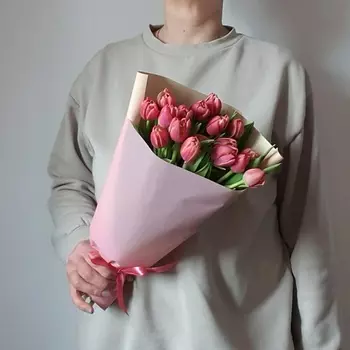 MILOTTA FLORAL SHOP Букет из 17 тюльпанов