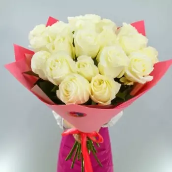 МИР ЦВЕТОВ Букет из 25 белых роз