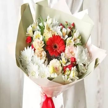 МИР ЦВЕТОВ Букет "Мишель"