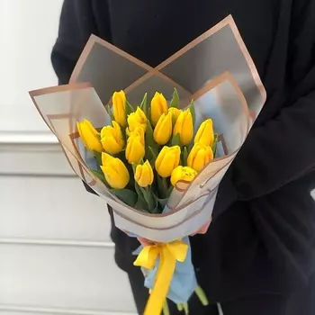 МОСРОЗАОПТ Желтые тюльпаны 15 шт