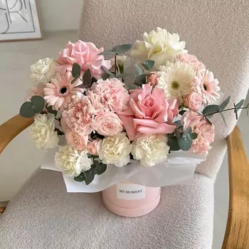 МY MOMENT Цветы в коробке