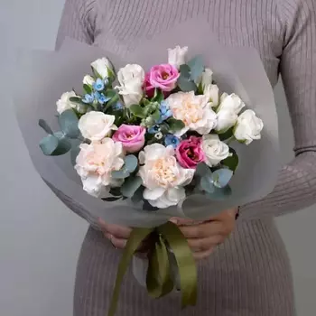 PINKBUKET Букет из эустом и диантусов "Promise"