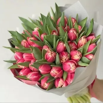 ПИОН ЦВЕТОЧНАЯ СТУДИЯ Шикарный букет пионовидных тюльпанов