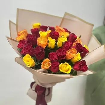 ПИОН ПИОНЫЧ Букет из роз Кения 40 см (35 шт)