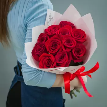 ПЯТЬ ЦВЕТОВ Букет из 11 красных роз