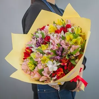 ПЯТЬ ЦВЕТОВ Букет из 29 альстромерий микс