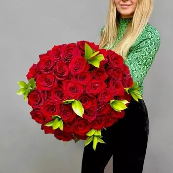 РОСА СТУДИЯ ЦВЕТОВ Букет из 45 красных эквадорских роз