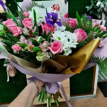 РОЗЫ УРАЛА Авторский букет цветов "Свидание"