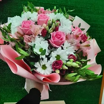 РОЗЫ УРАЛА Авторский букет "Романтика"