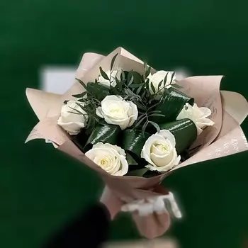 РОЗЫ УРАЛА Букет экспресс из белых роз