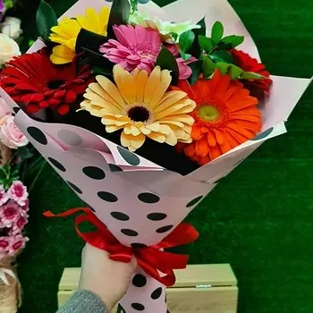 РОЗЫ УРАЛА Букет из гербер "Калейдоскоп"