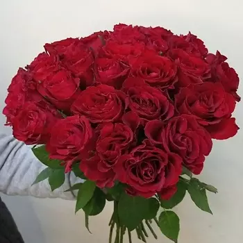 С ЛЮБОВЬЮ, РОЗА Букет из красных роз Кения