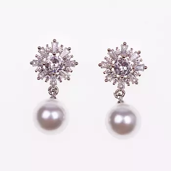 SHINE & BEAUTY Серьги-гвоздики покрытые серебром с кристаллами Swarovski