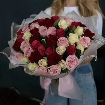 ШОПЕН Букет из 51 разноцветной розы