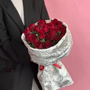 ШОПЕН Розы в мехах