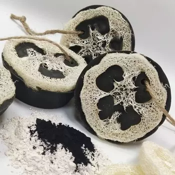 SHUGGE Шунгитовое мыло-скраб с люфой и белой глиной