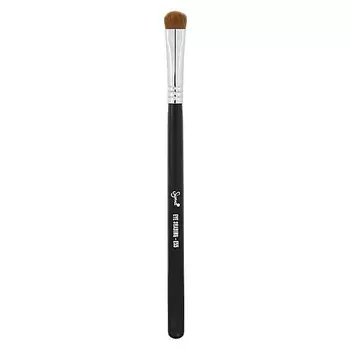 SIGMA BEAUTY Кисть для теней E55